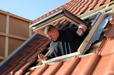 Pose de fenêtres de toit Velux à Coust